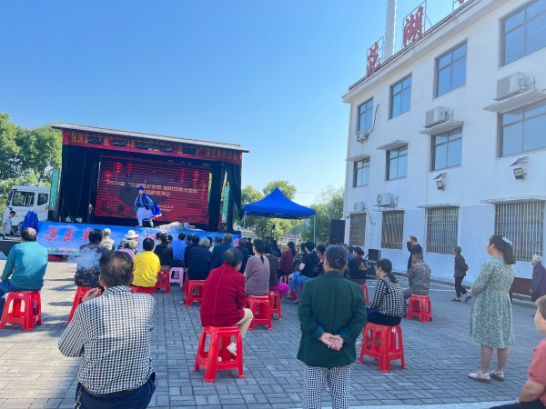 益陽市花鼓戲劇團有限公司,湖南省花鼓戲演出,湖南大型現(xiàn)代花鼓戲